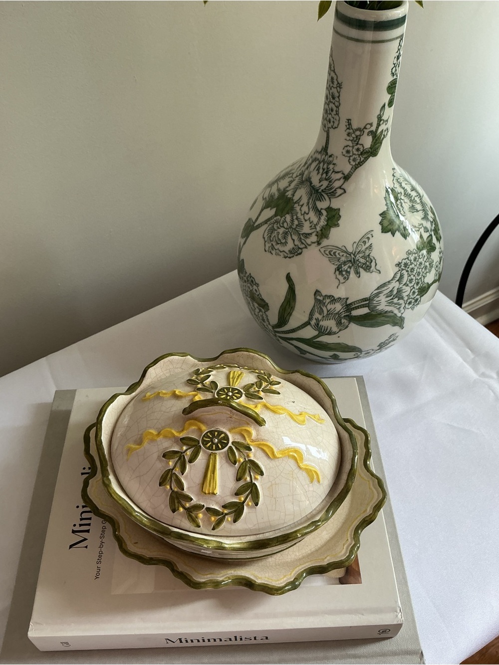 Vintage Ceramic Lidded Dish in Cream, Olive Green & Yellow